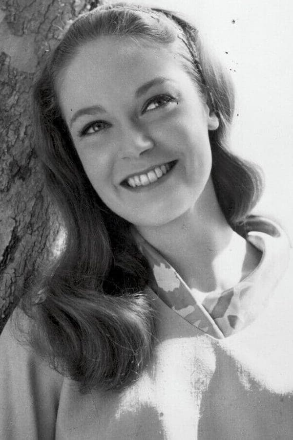 Elizabeth Hartman